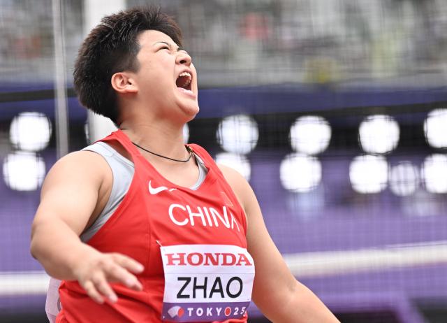 洲纪录的吴, 倩无缘决赛, 在只投出 洲纪录的吴, 倩无缘决赛, 在只投出