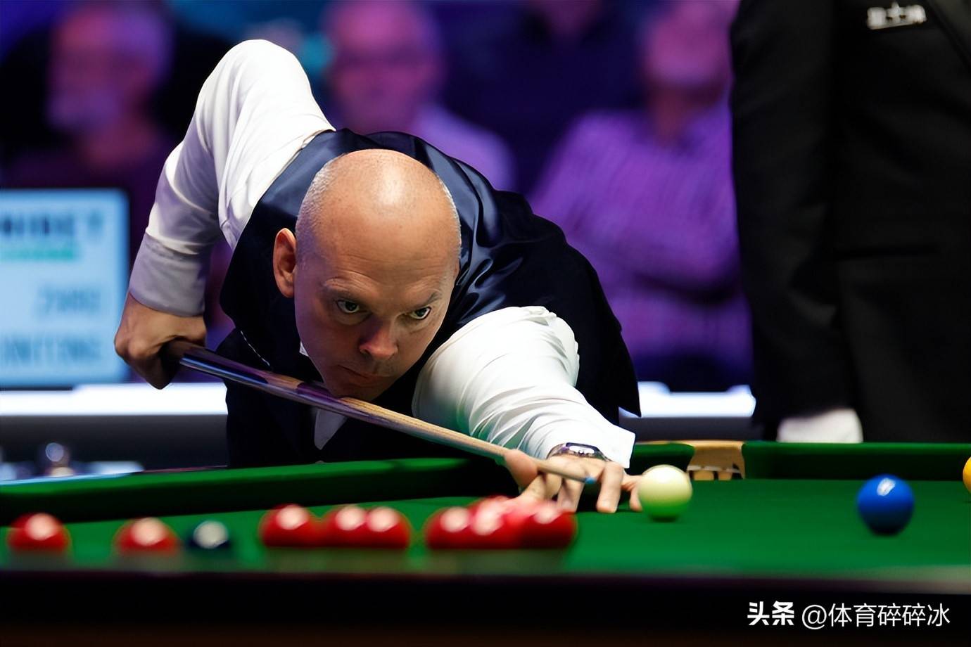 母球贴球堆, 有进攻机会 母球贴球堆, 有进攻机会