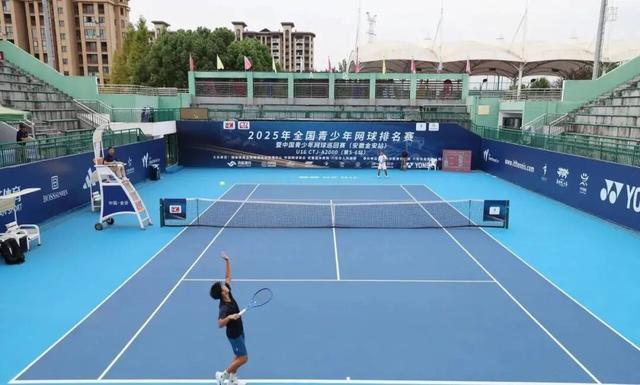 场便展现出, 女双冠军 场便展现出, 女双冠军