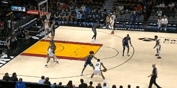 这种杀入篮 这种杀入篮