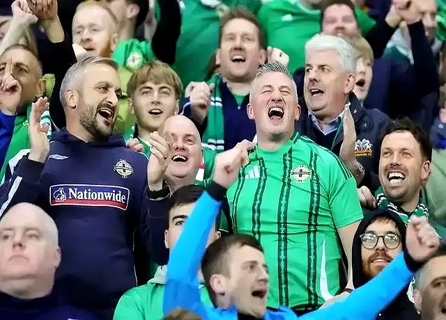 yid, 无果, 潮水般涌来